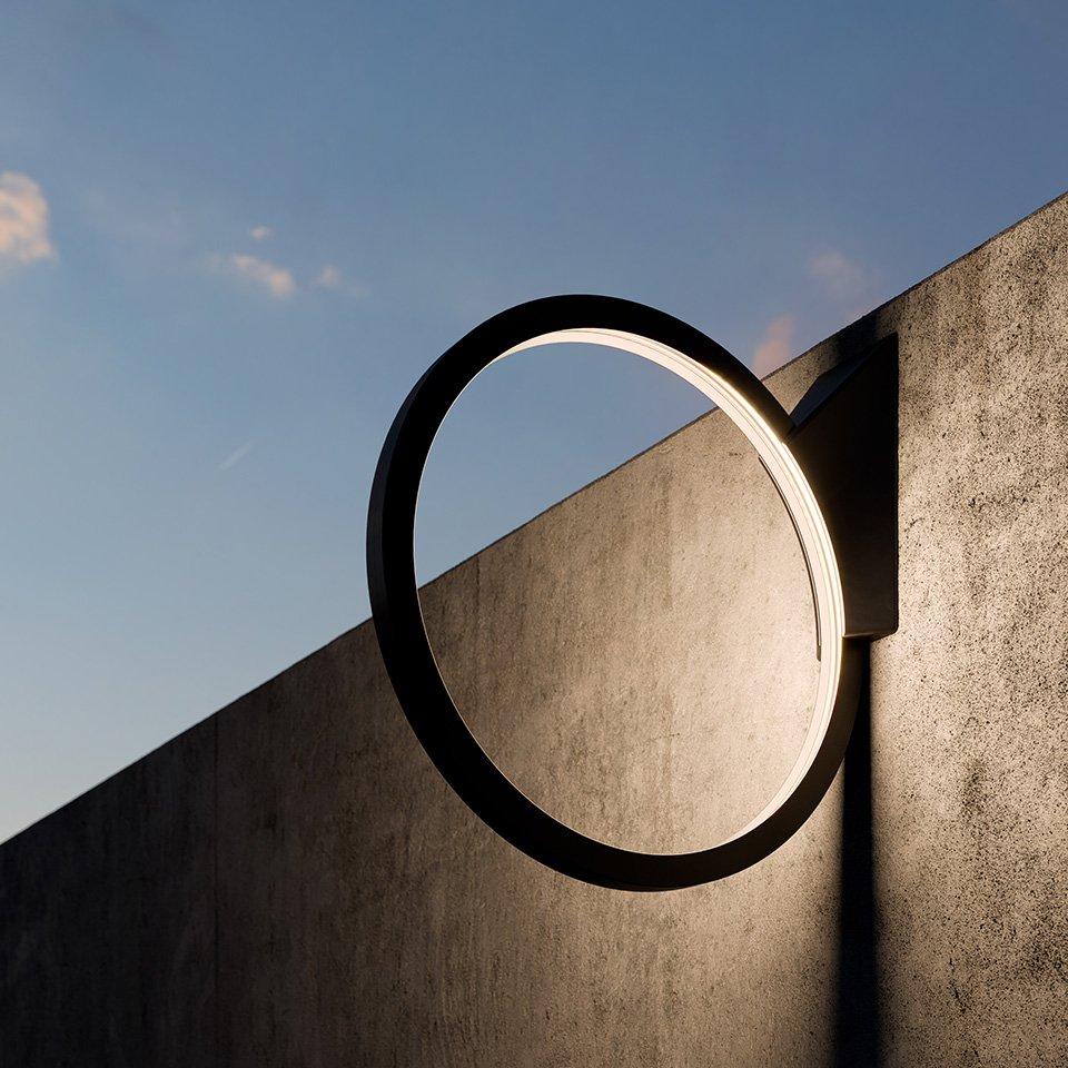 Aluminium outdoor wall lamp | o' by Artemide