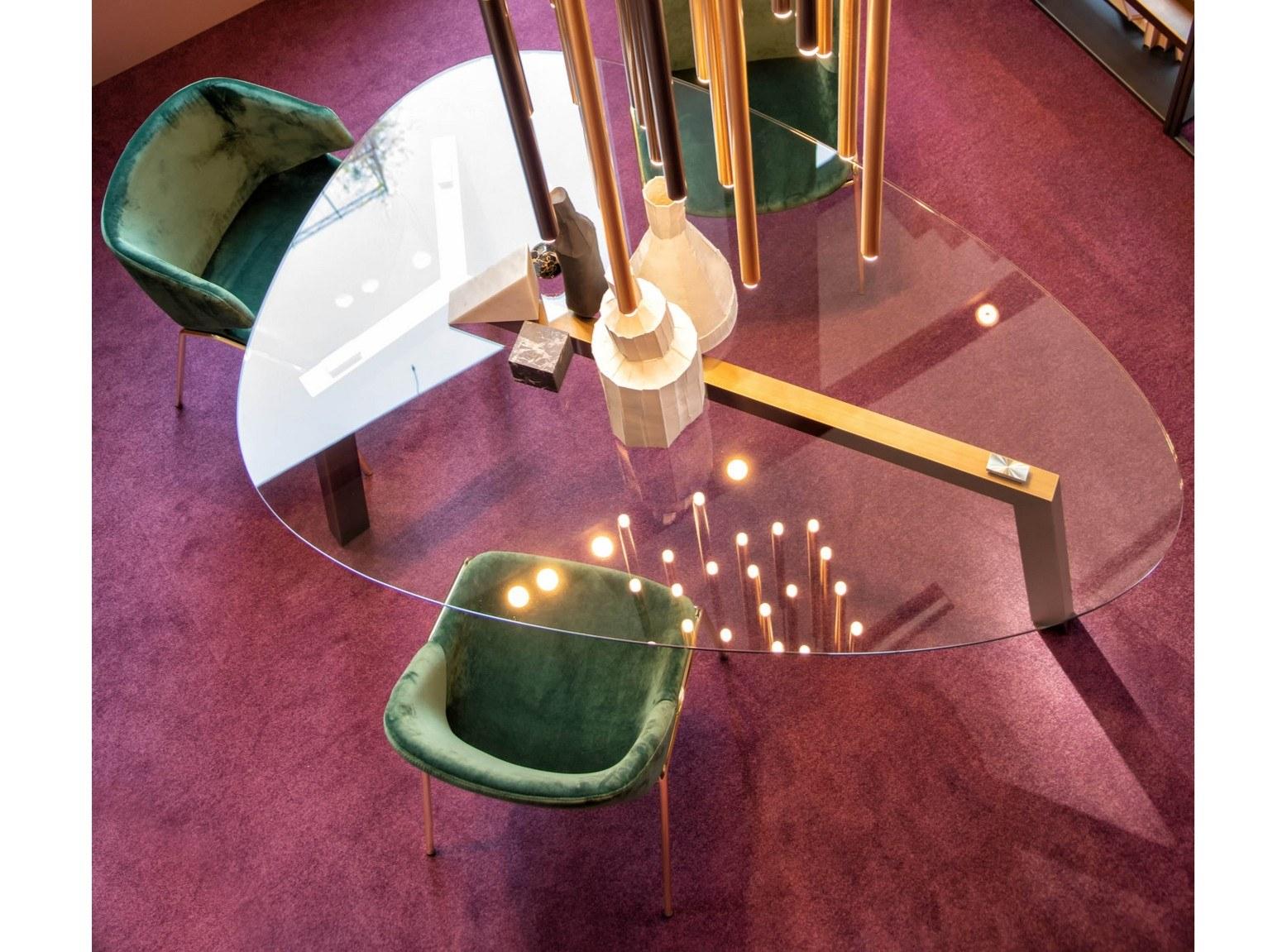 Upholstered fabric chair | Nova by Riflessi