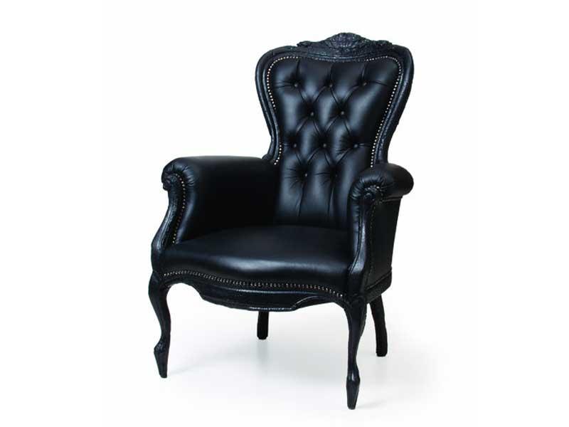 Upholstered armchair with armrests | Smoke Chair by Moooi