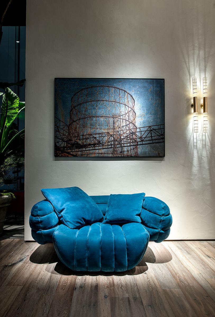 Leather armchair with armrests | Tactile by Baxter