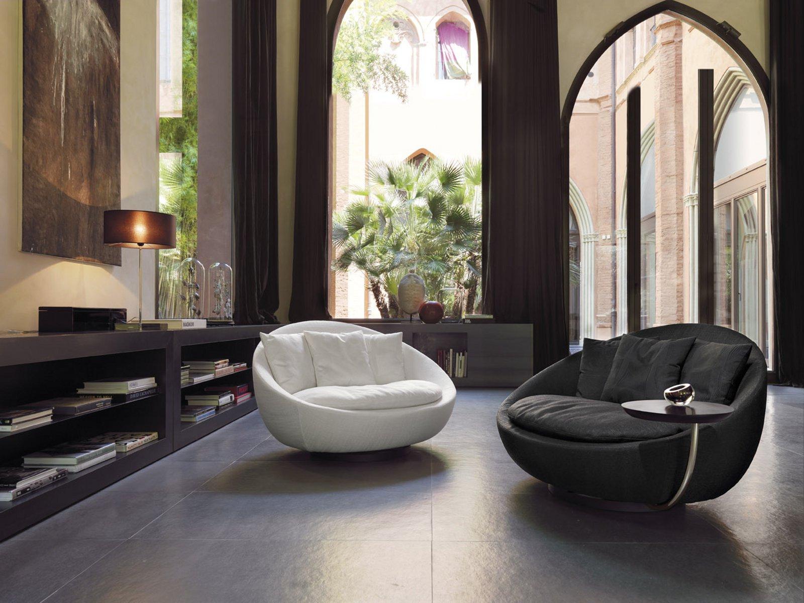 Swivel armchair | Lacoon by Desiree