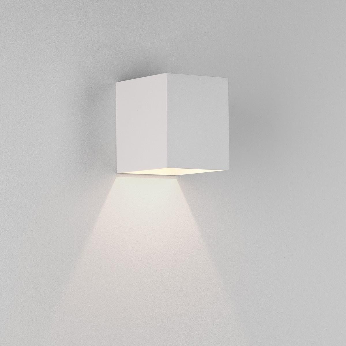 LED aluminium wall light | Kinzo 110 by Astro lighting