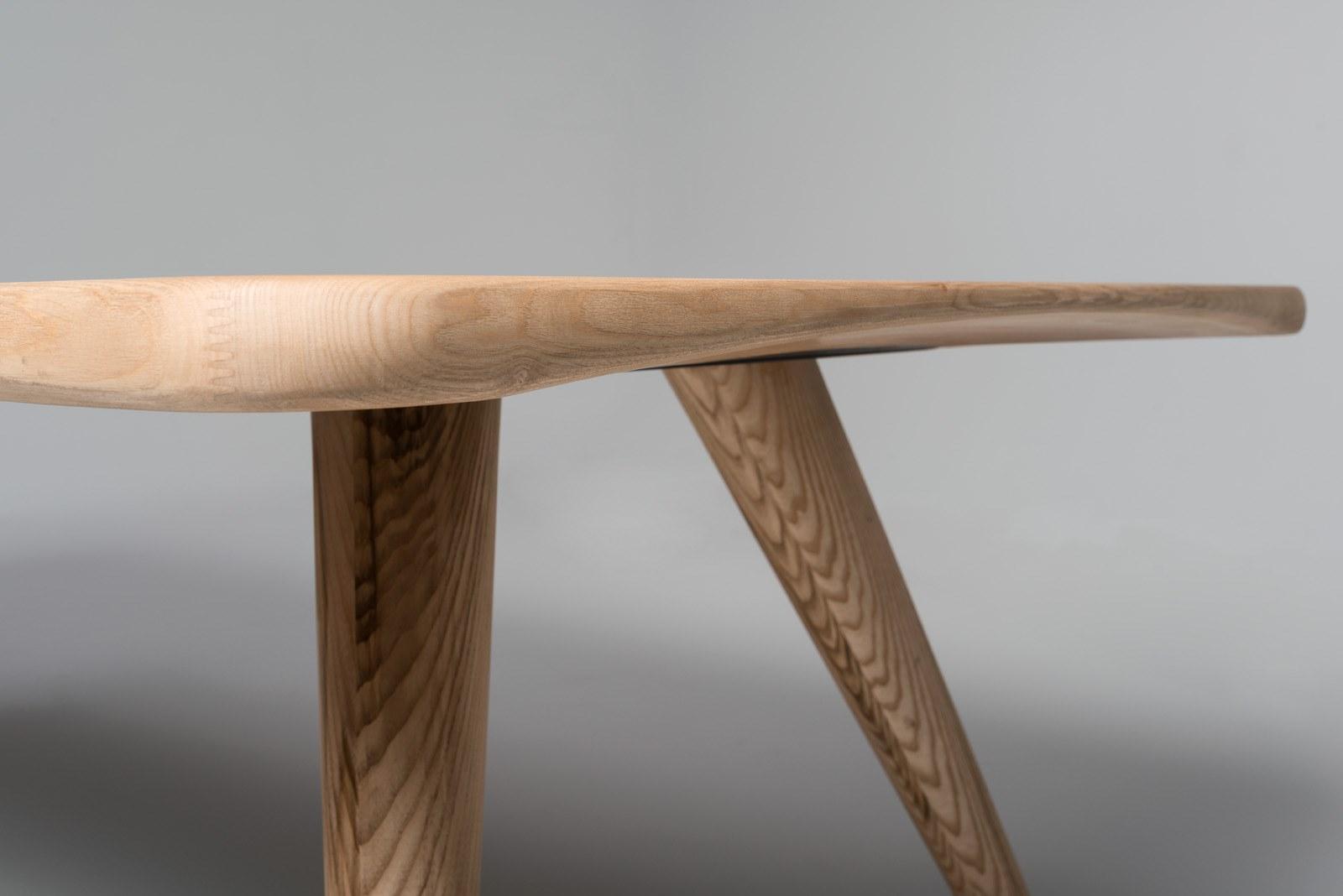 Rectangular cement and oak table | Vertigo by Mantellassi 1926