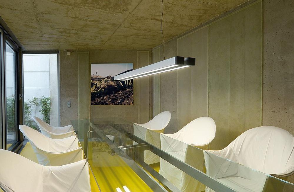 Metal pendant lamp in a contemporary style | Q-Line by SLV