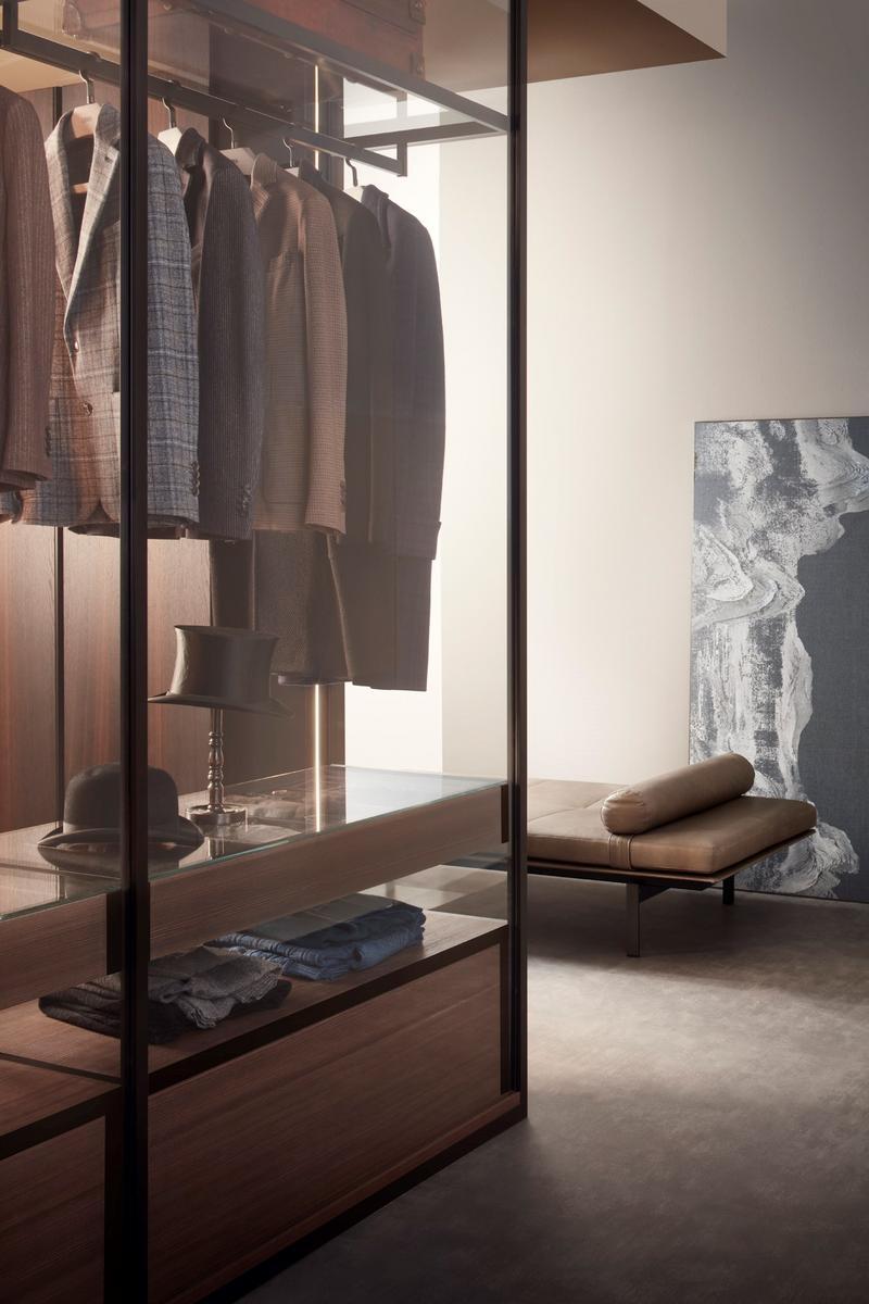 Sectional walk-in wardrobe | Open by Lema