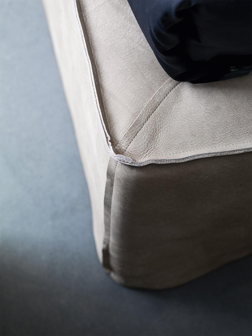 Velvet bed with upholstered headboard | Milano by ALF Dafre