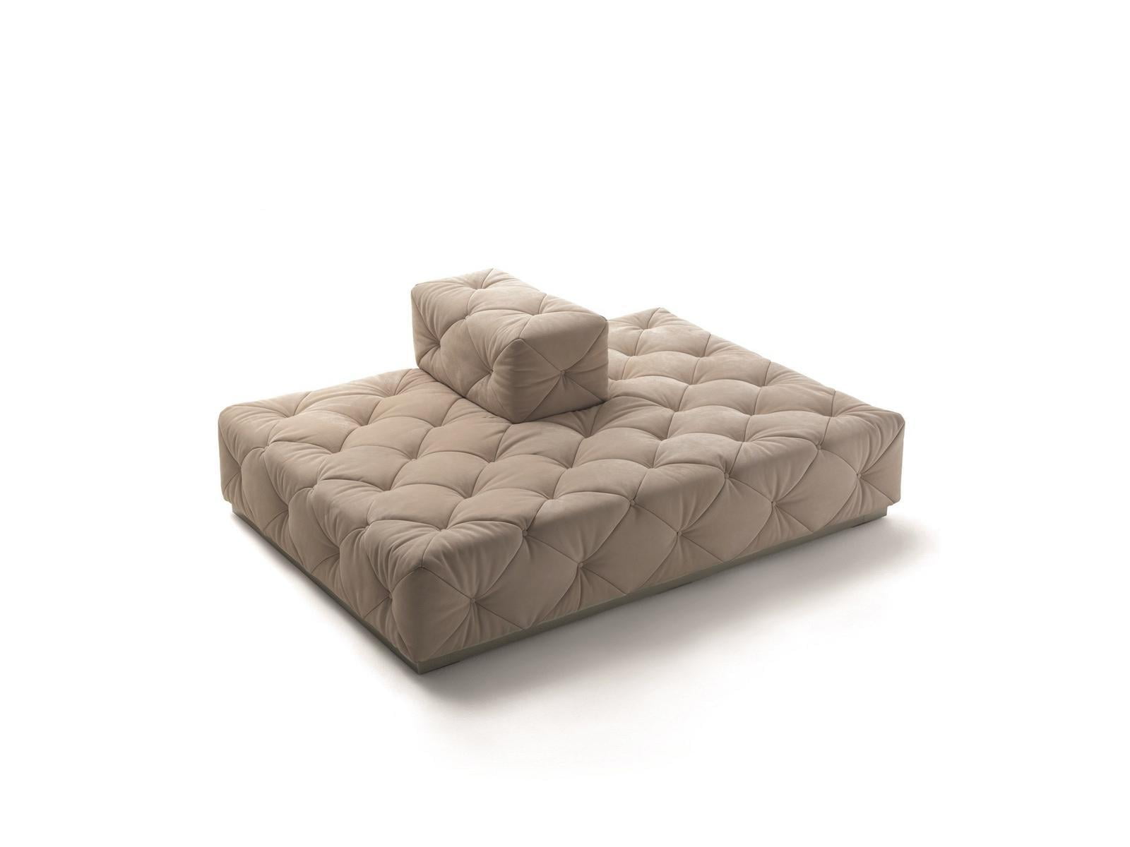 Corner velvet sofa | Must by Longhi