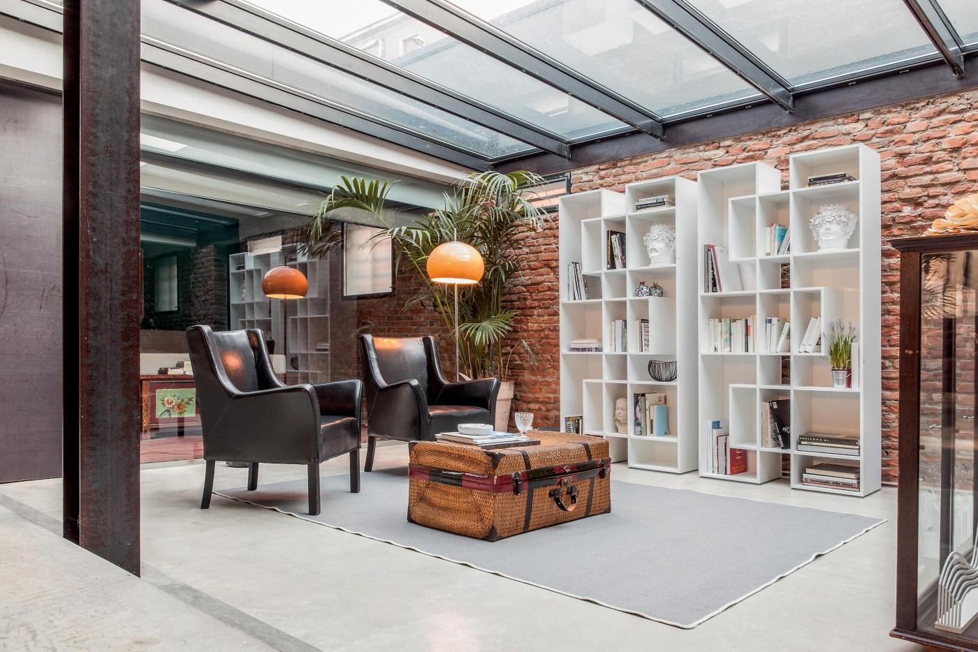 Open freestanding wooden bookcase | Abaco by Tonin Casa