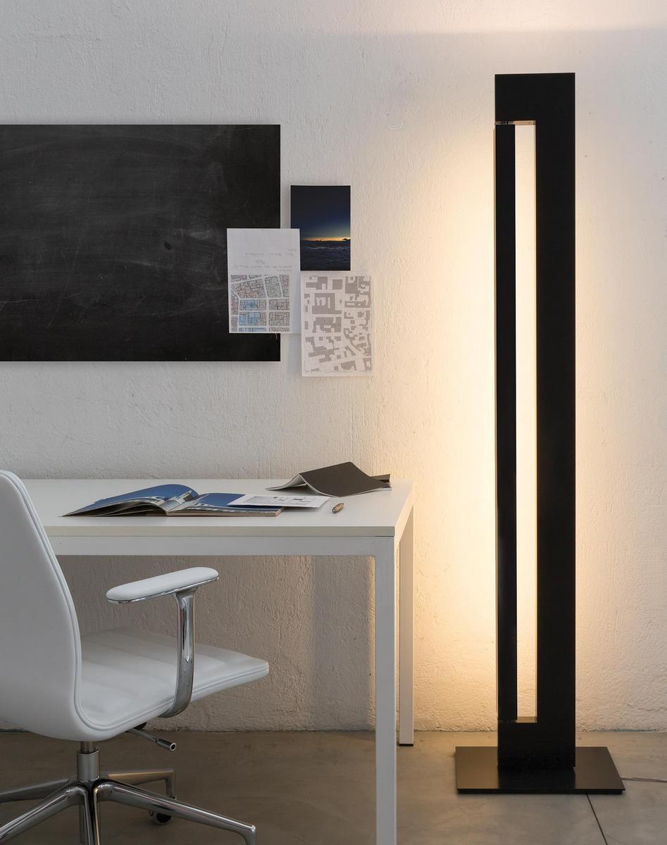Aluminium floor lamp | Ara by Nemo