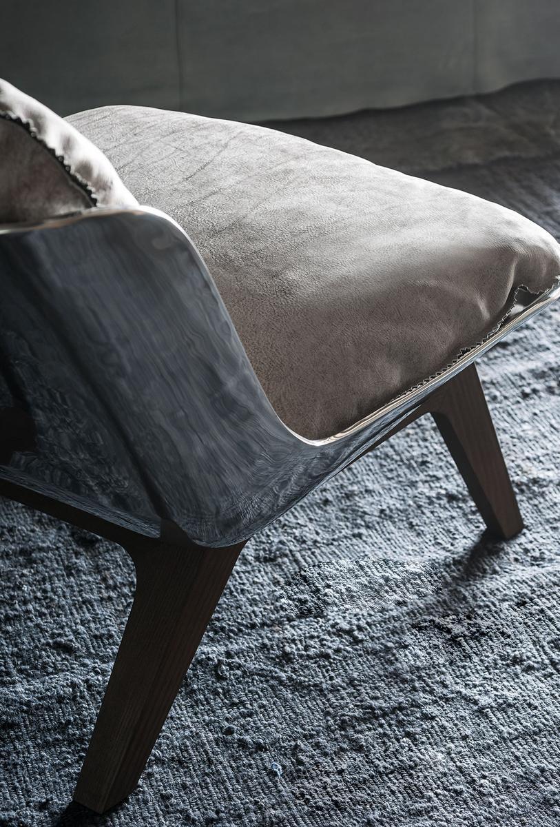 Leather armchair | Houston by Baxter