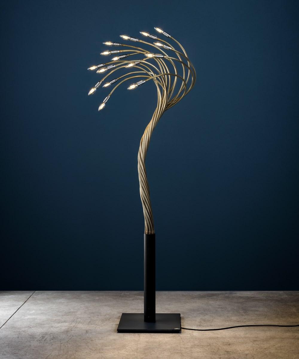 Floor lamp | Sottovento by Catellani & Smith