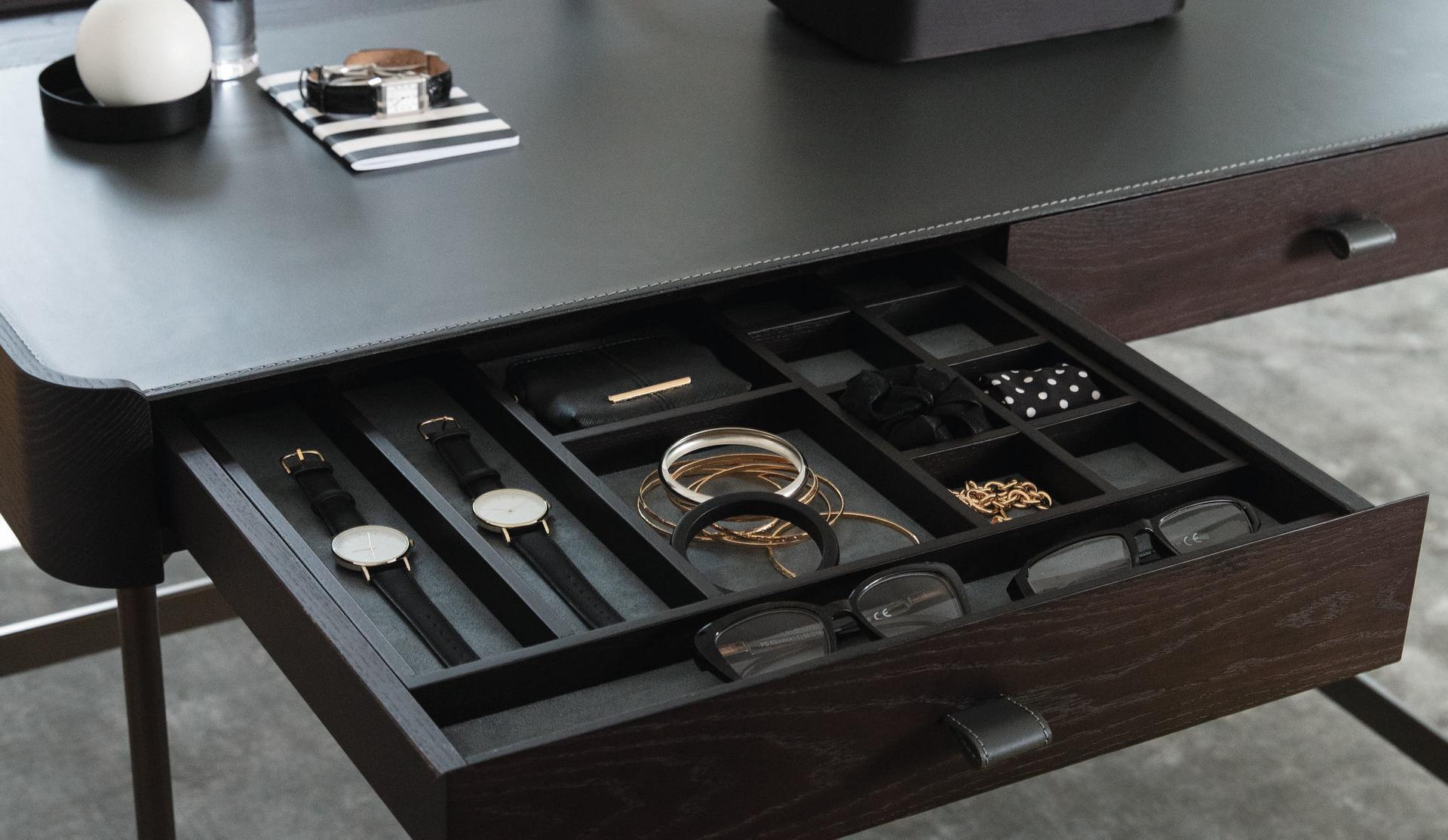 Ash Coiffeuse | Dafto by Porada