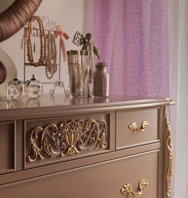 Fabric bedroom set | Gran Guardia News by Francesco Pasi