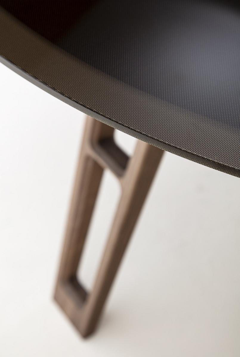 Round wooden dining table | Axel by Frigerio