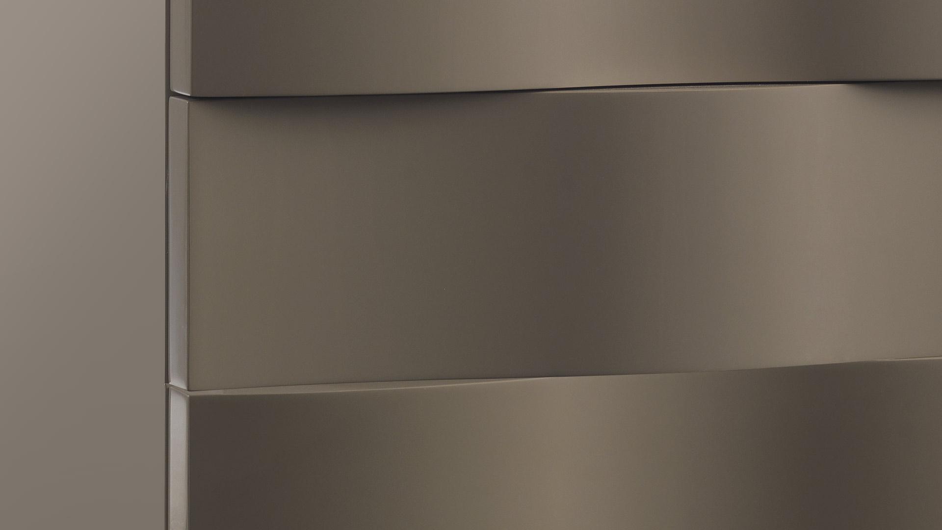 Wooden chest of drawers | Onda by Reflex