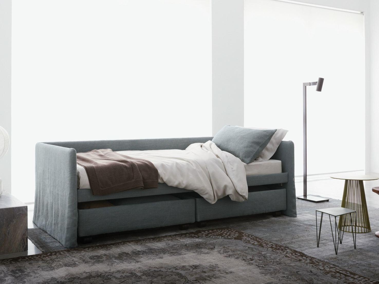Upholstered sofa bed with removable cover | Duetto by Flou