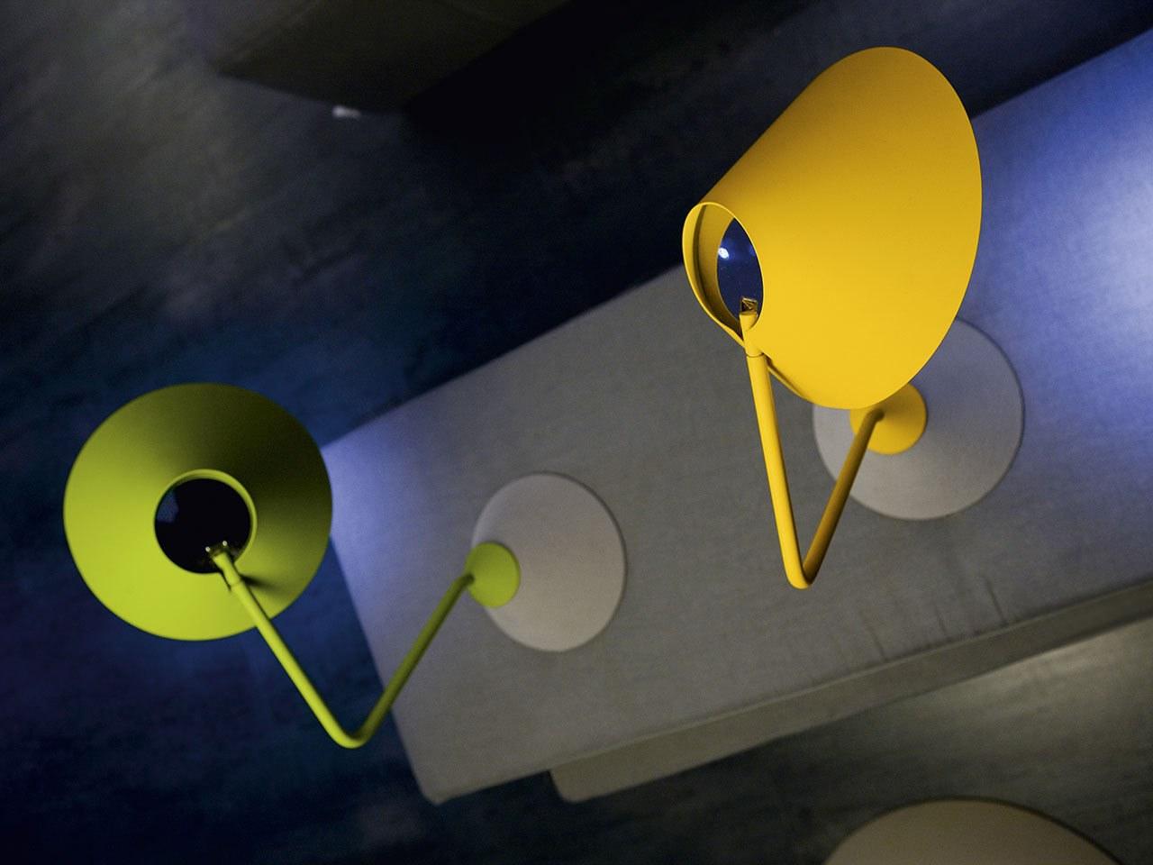 LED with swing arm metal table lamp with cement base | Flamingo by Italamp