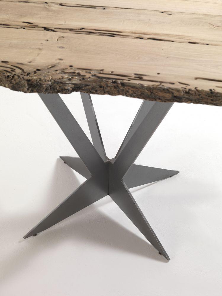Square metal table | Tavolo by Riva 1920