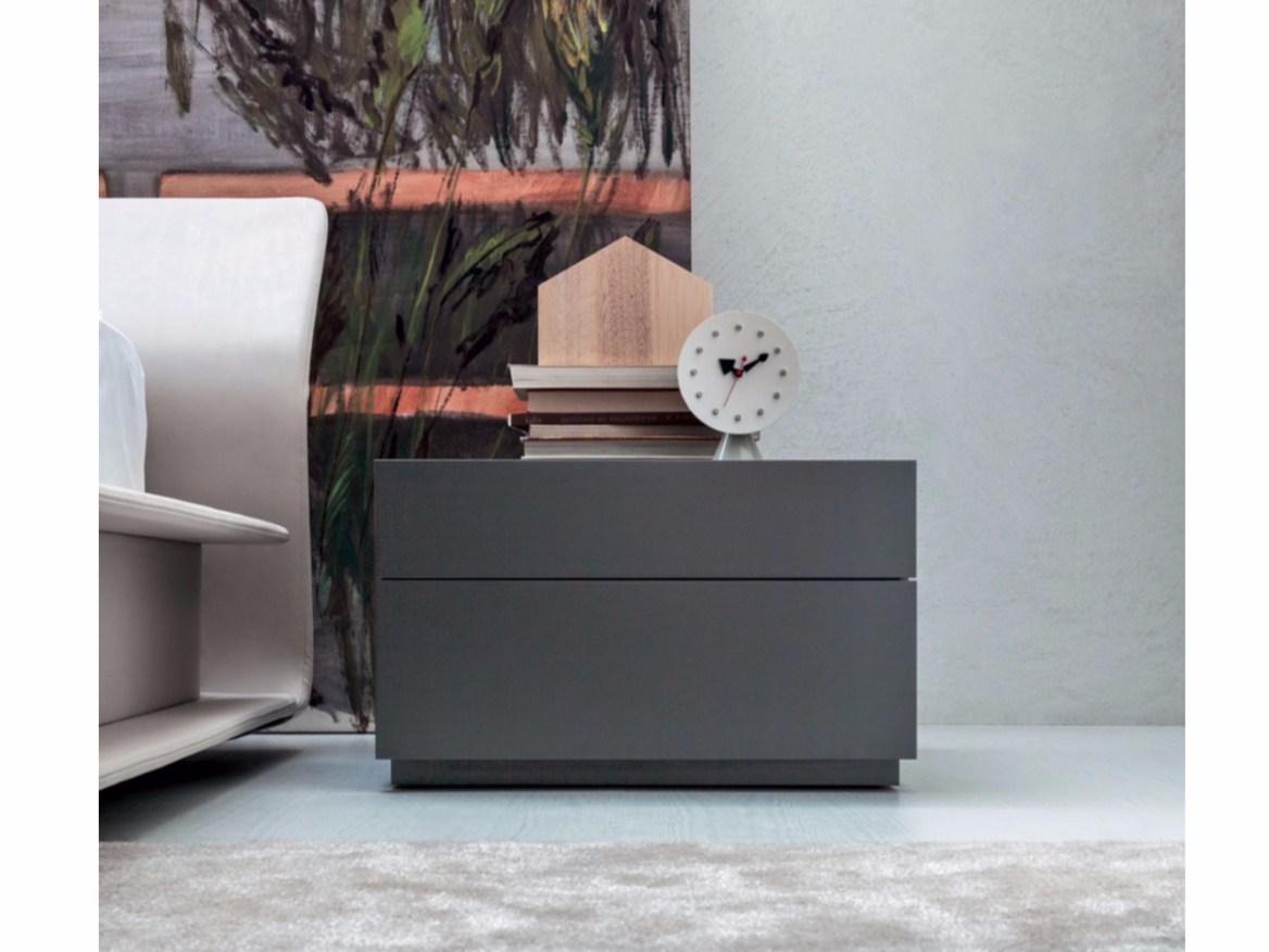 Rectangular bedside table with drawers | 606 by Molteni