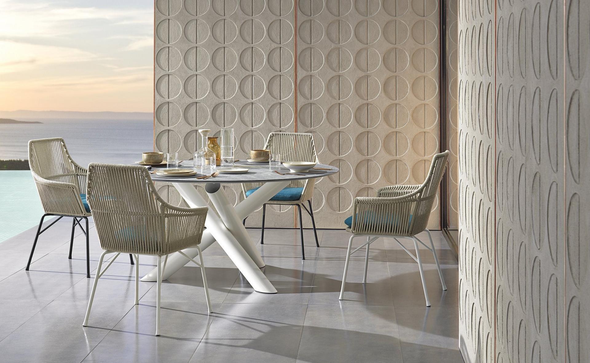 Outdoor table | Van Dyck Outdoor by Minotti