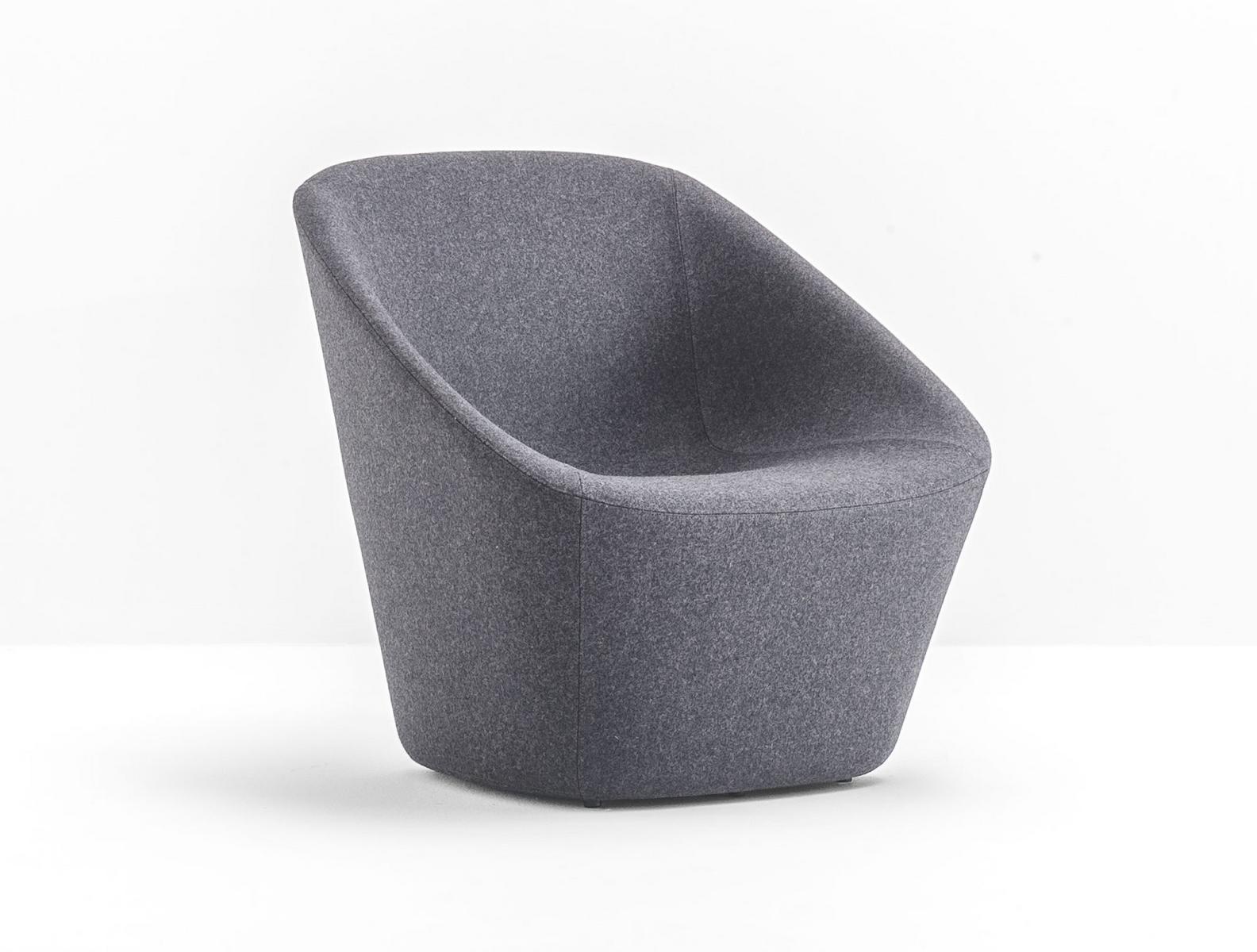 Upholstered fabric armchair with armrests | Log 366 by Pedrali