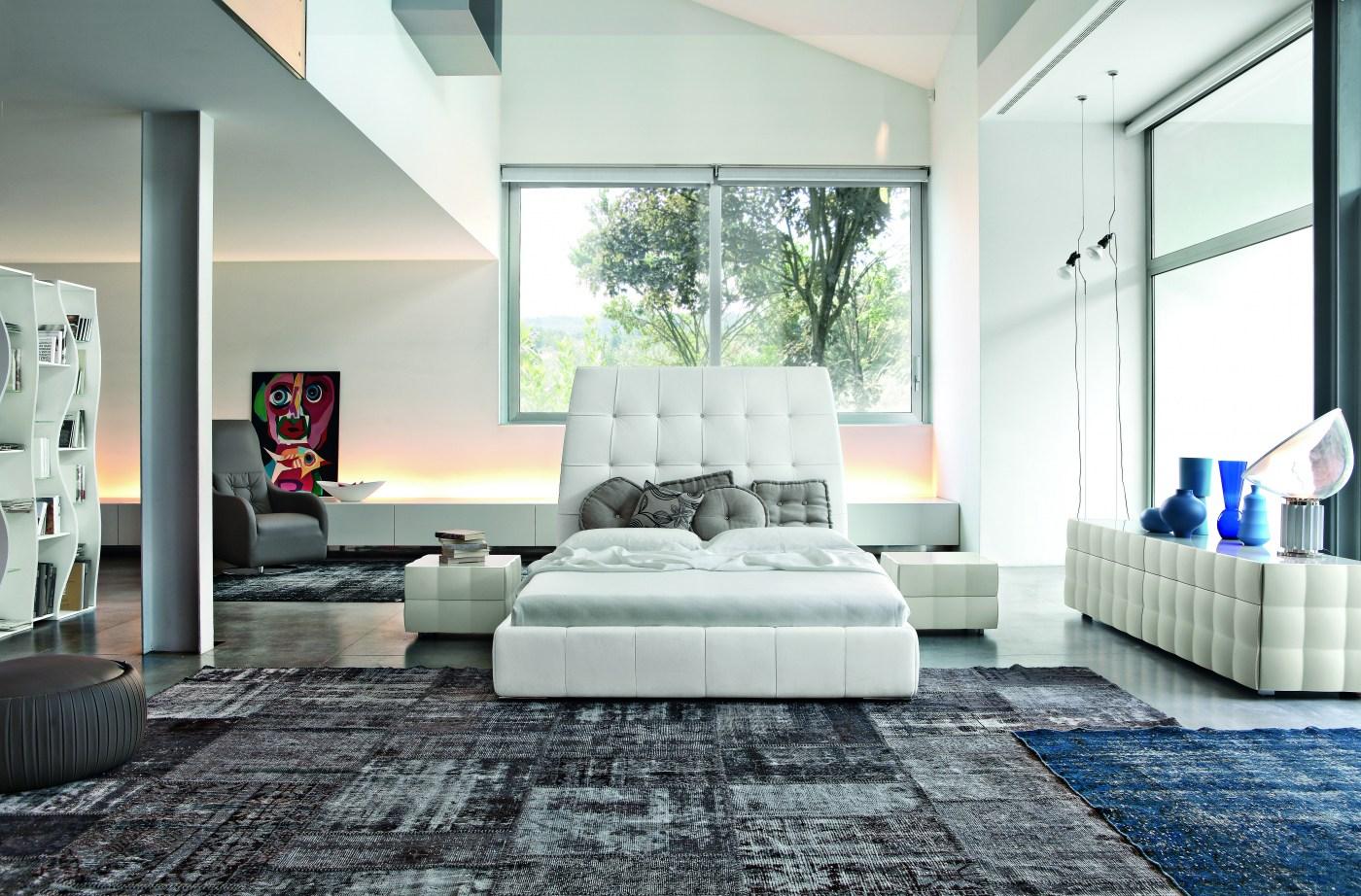 Leather double bed with high headboard | Pacifico by Tonin Casa