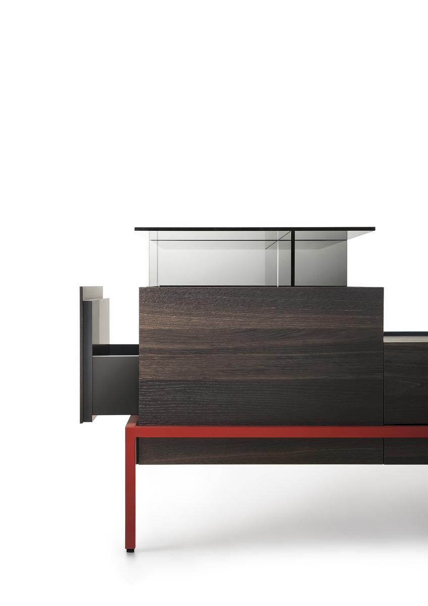 Storage modular leather bench | Faroe by Lema