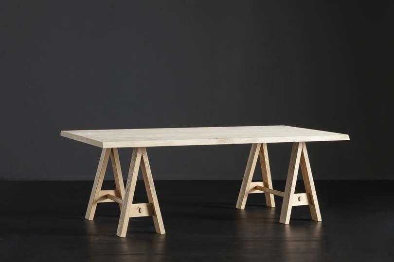Rectangular solid wood dining table | Toronto + Horse by Altacorte