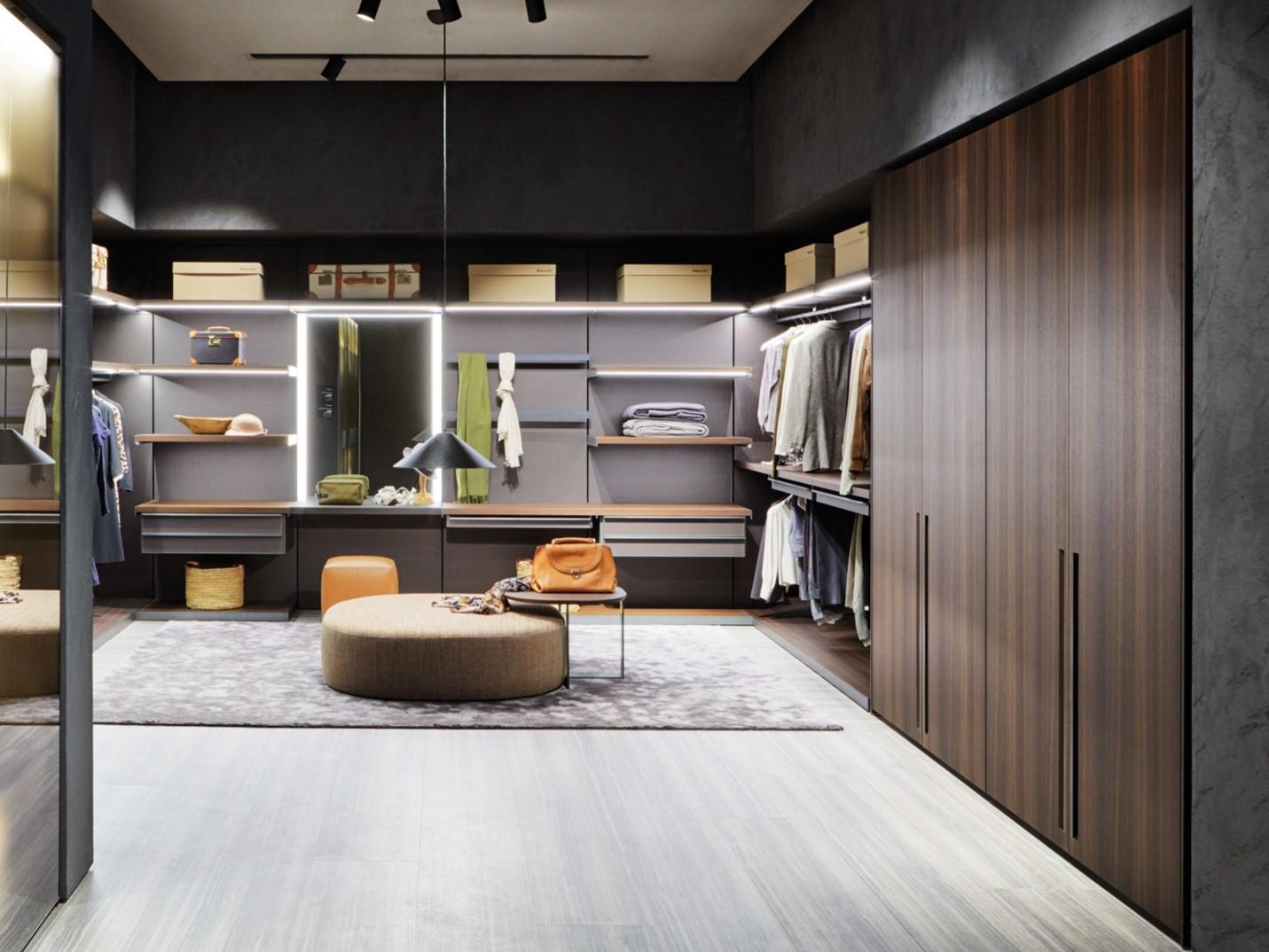 Hinged wooden cabinet door for wardrobes | Gliss Master Niche by Molteni