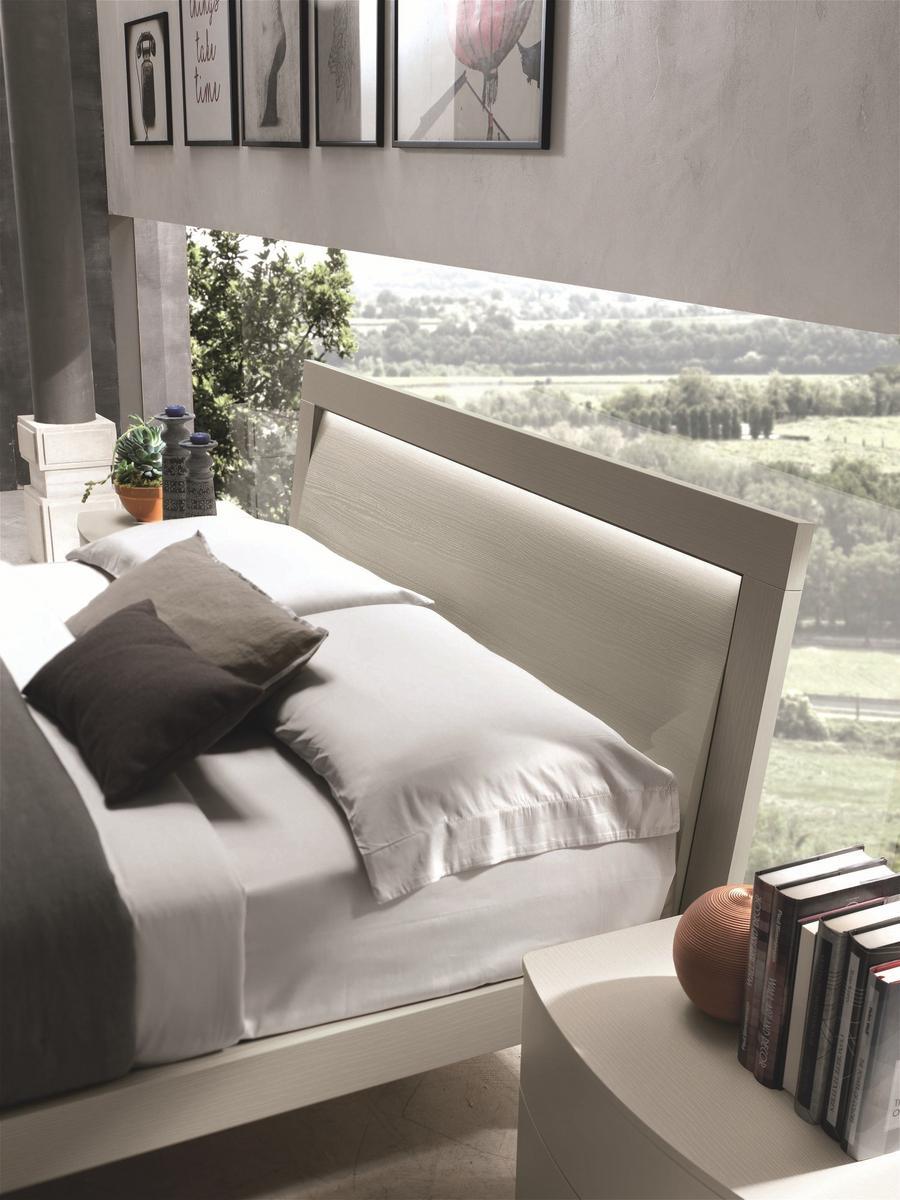 Double bed with upholstered headboard | Kryzia by Tomasella
