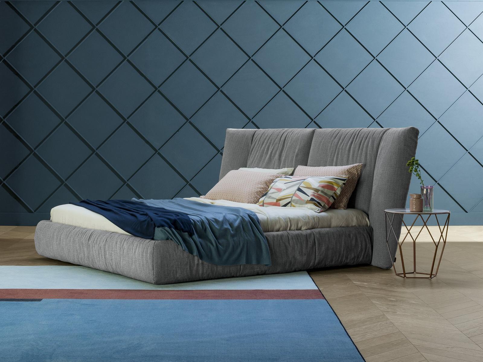 Upholstered fabric bed | Youniverse by Bonaldo