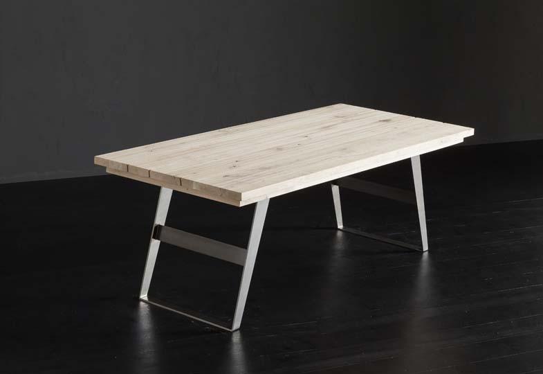 Rectangular oak dining table | Madrid + Iron by Altacorte