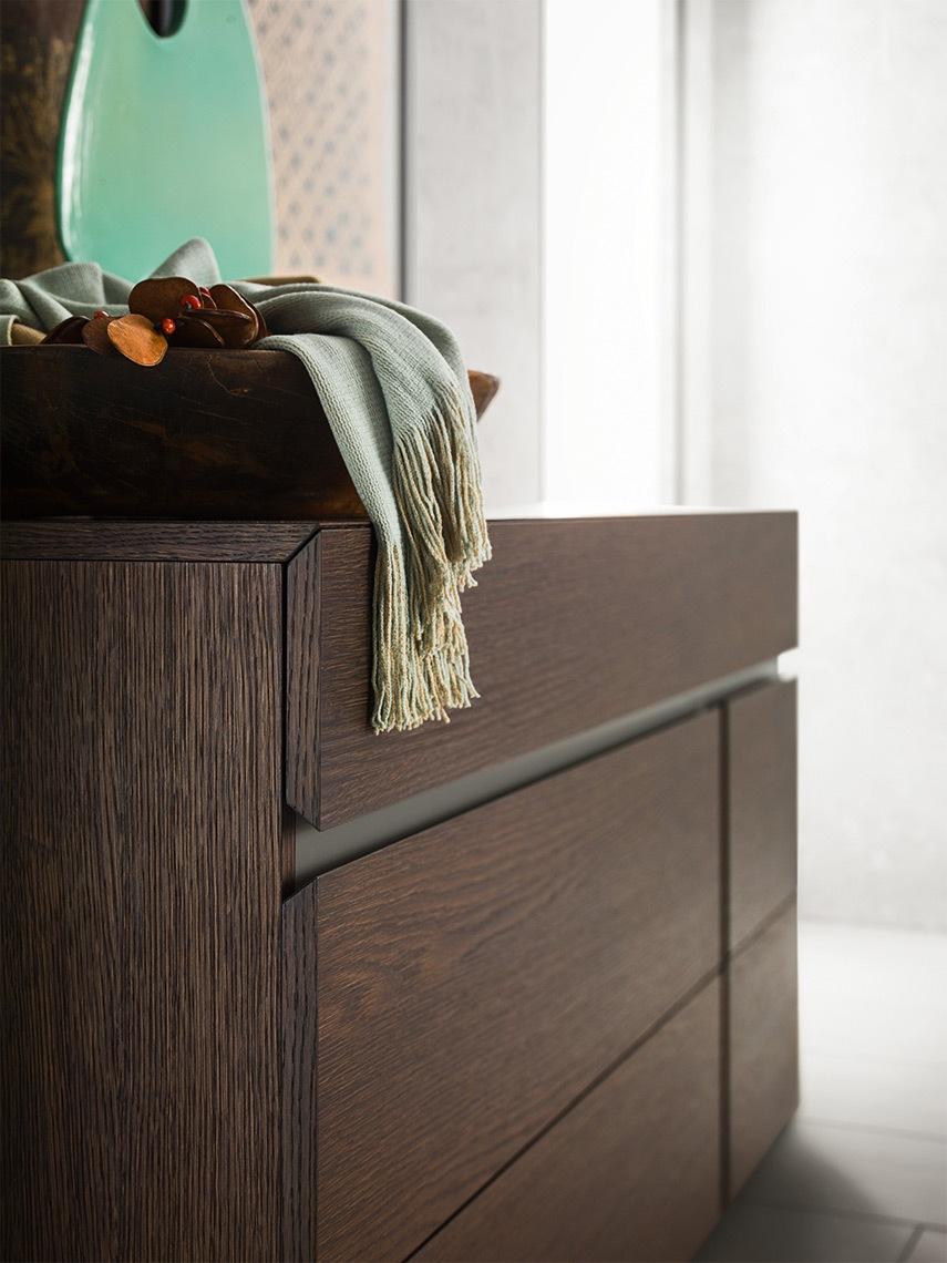 Rectangular veneer chest of drawers with integrated handles | Twice by ALF Dafre