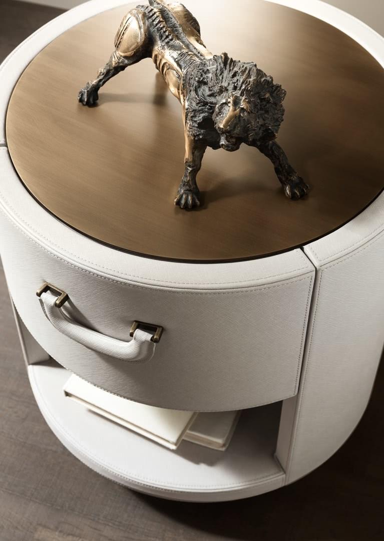 Round leather bedside table | Valentino by Cantori