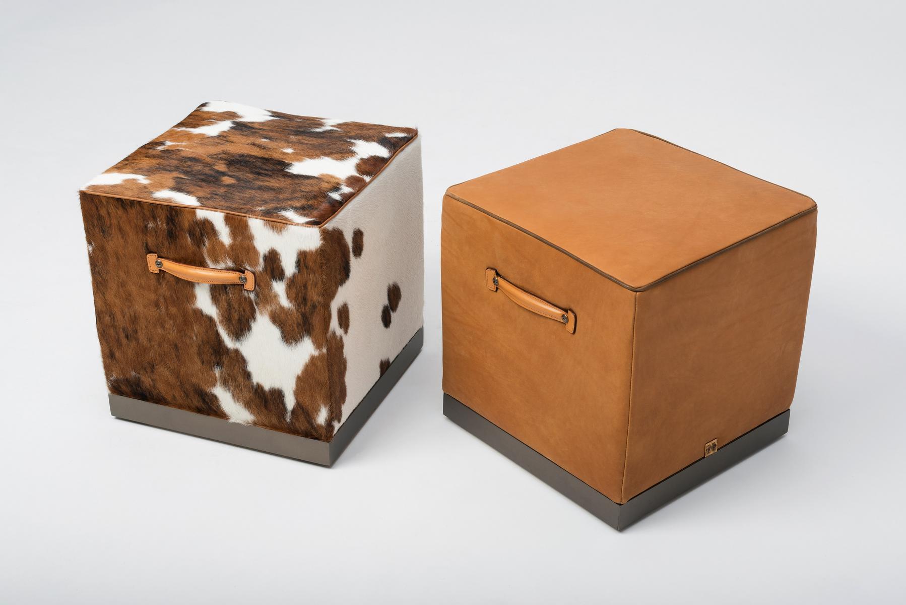 Square tanned leather pouf with castors | Fedro by Mantellassi 1926