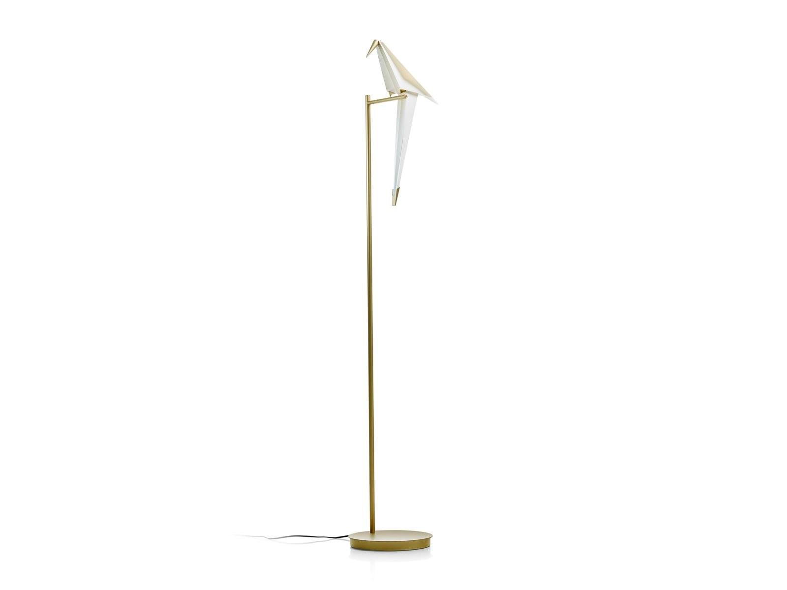 Metal floor lamp | Perch Light by Moooi