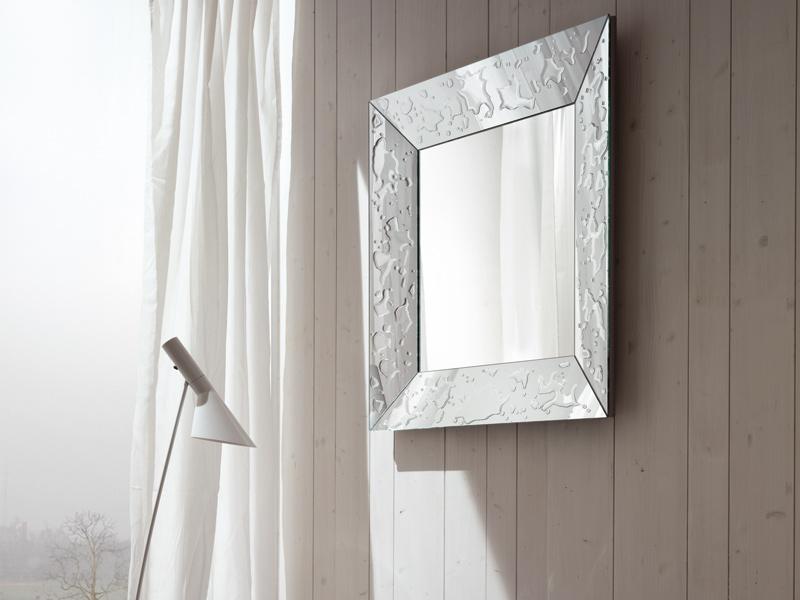 Framed mirror | Gocce by Riflessi