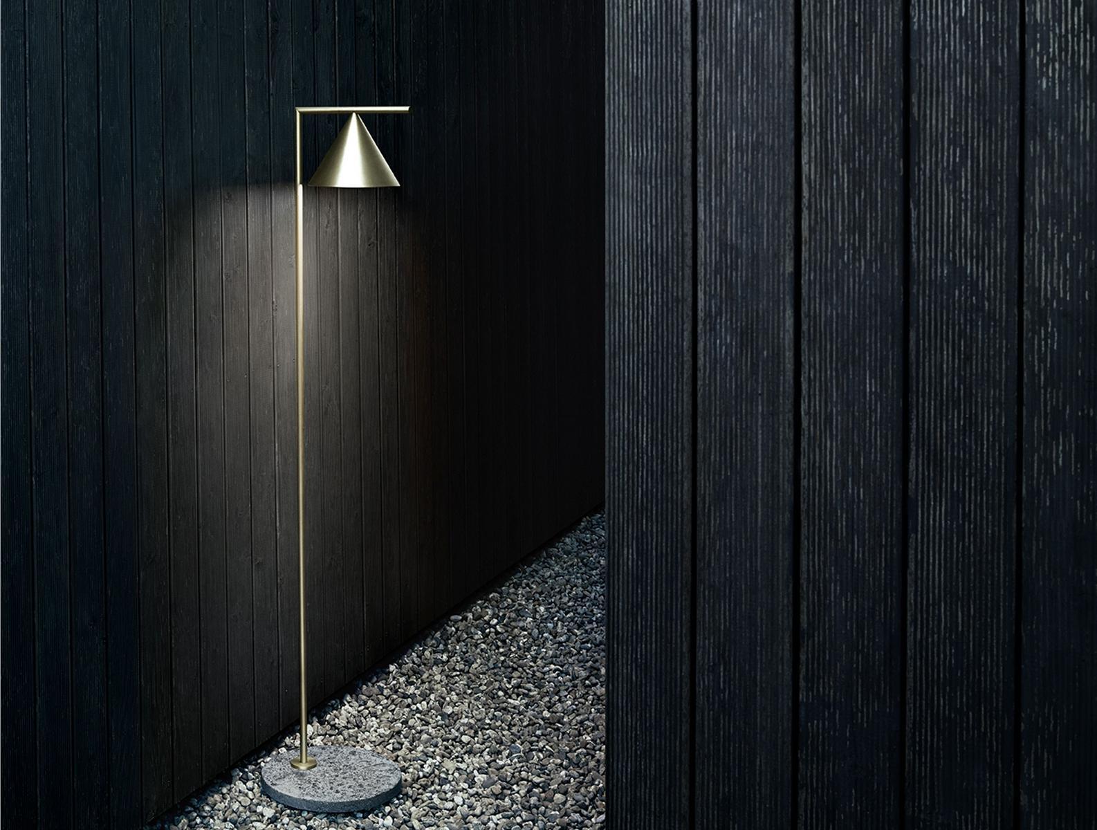 LED adjustable floor lamp | Captain Flint Outdoor by Flos