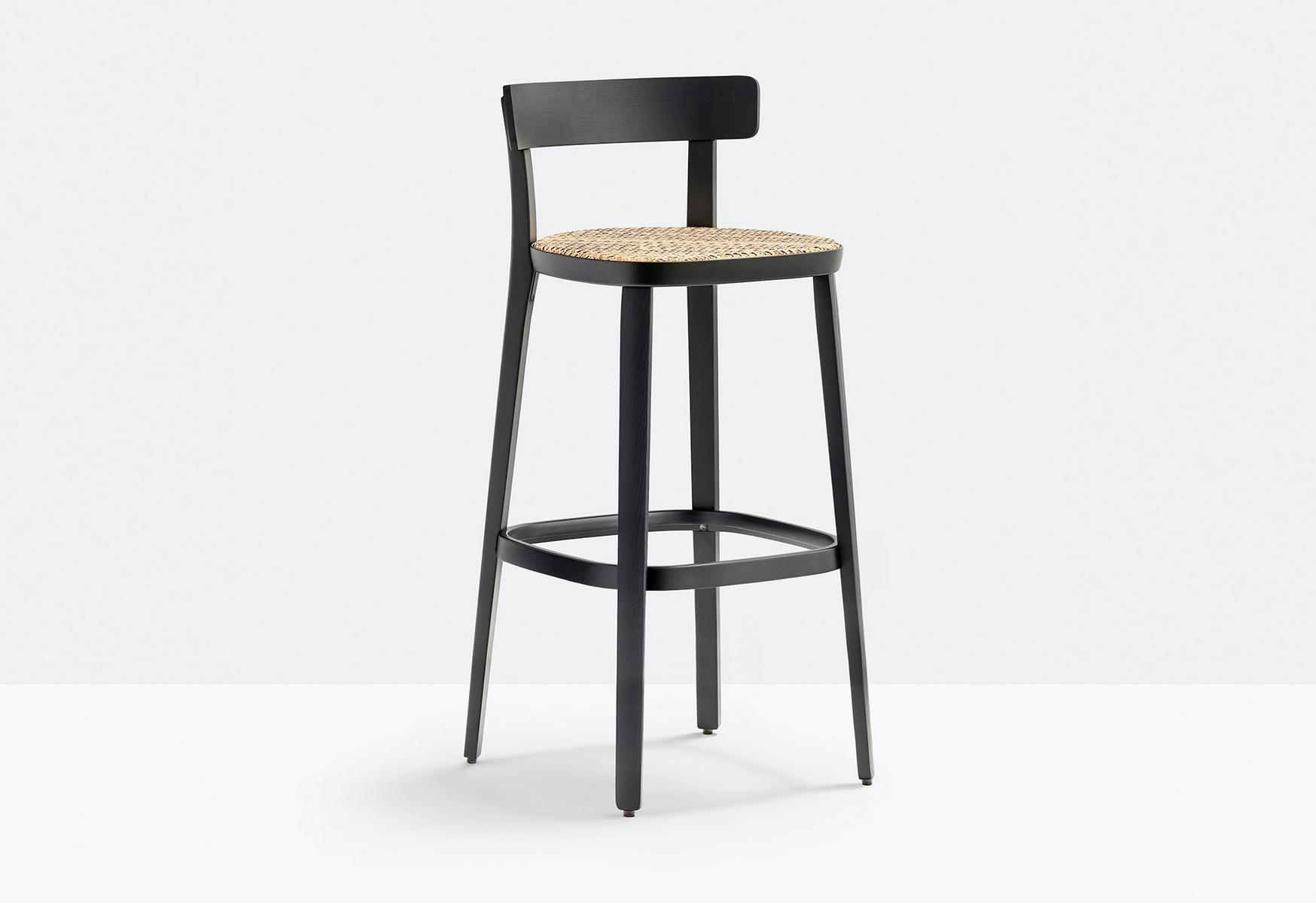 High ash stool | Folk 2926 by Pedrali