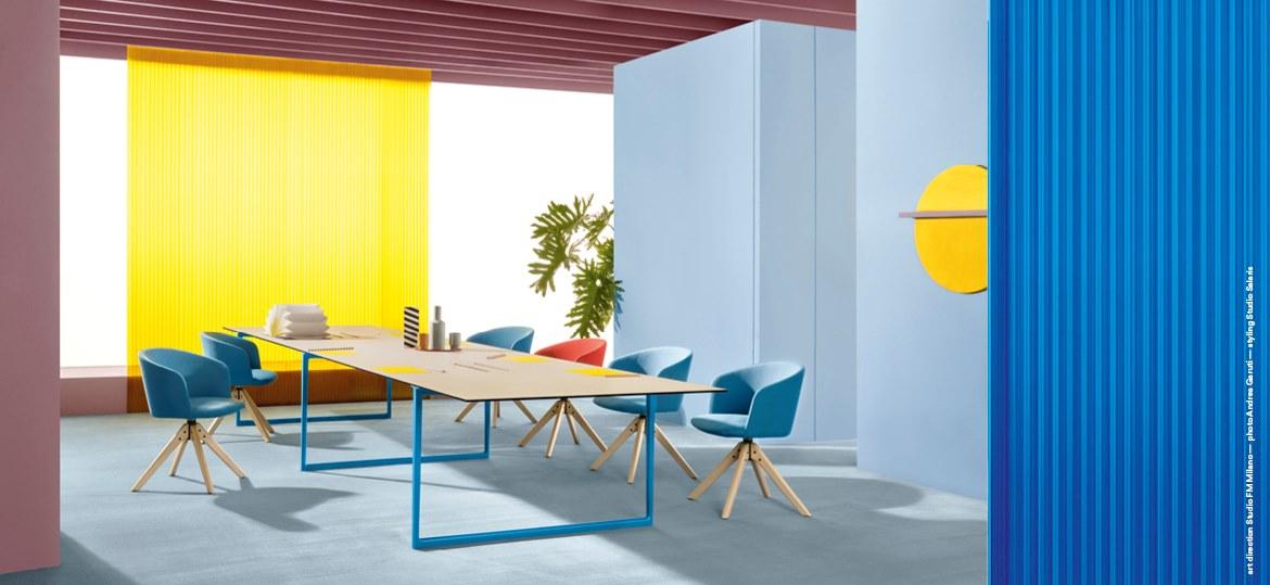 Rectangular aluminium and wood meeting table | Toa Toa2 by Pedrali