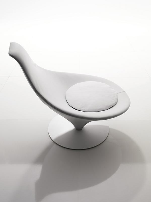 Swivel armchair | Coco' by Desiree