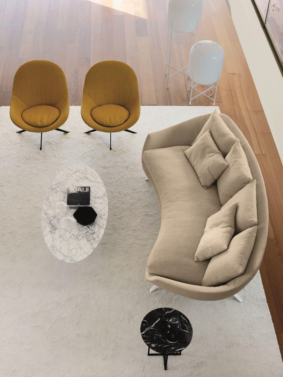 Armchair with 4-spoke base | Soor by Desiree