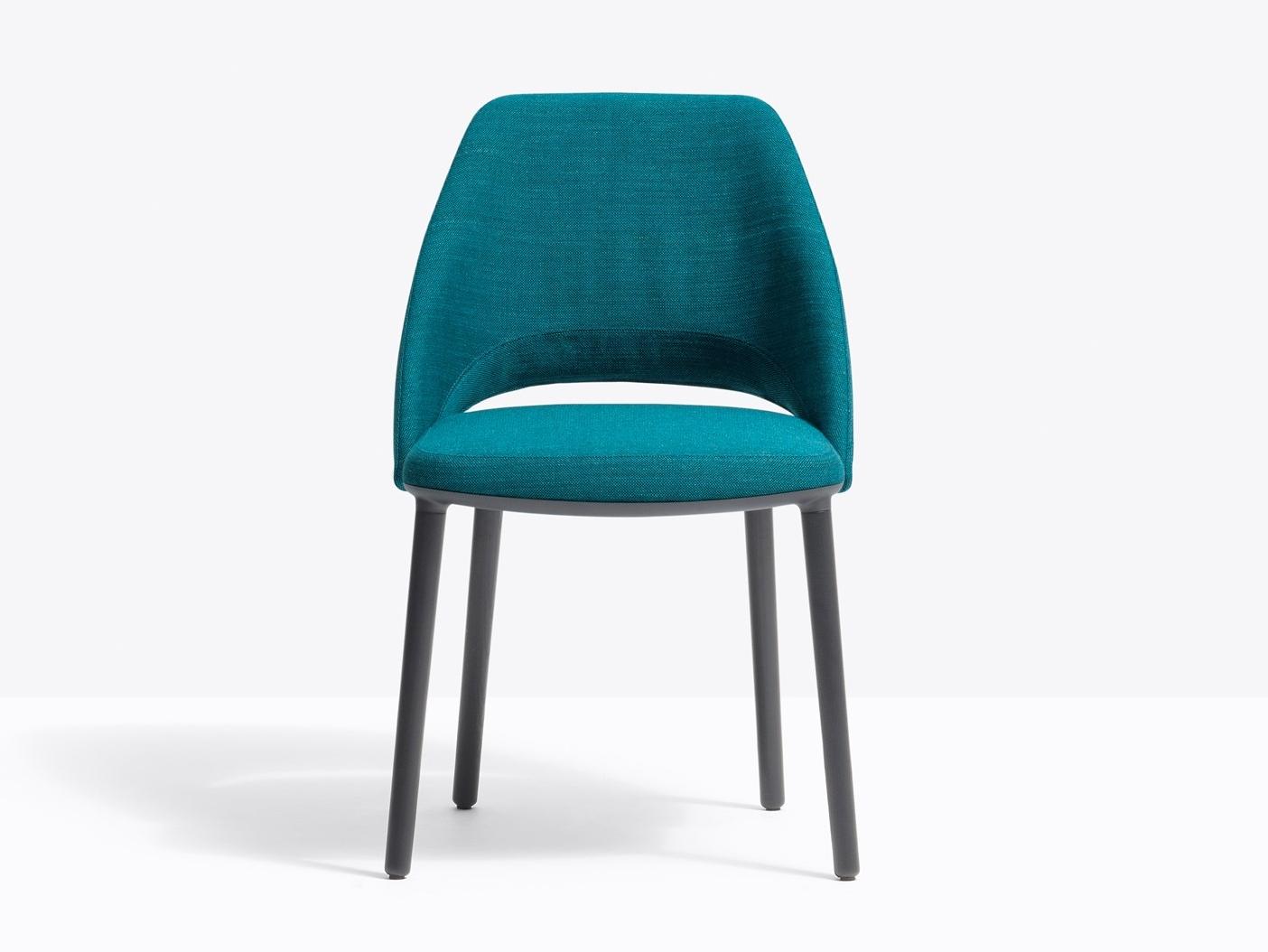 Upholstered fabric chair | Vic 655 by Pedrali
