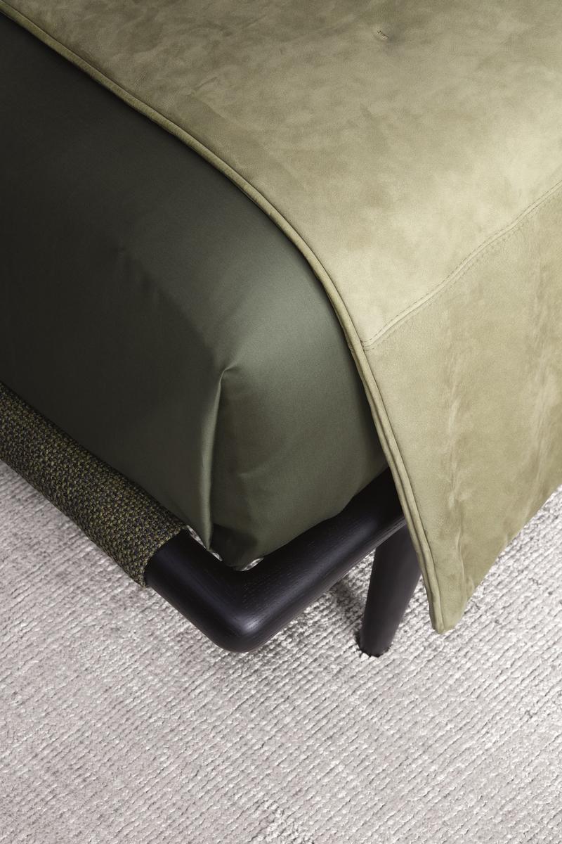 Double bed with upholstered headboard | Gaudì by Flou