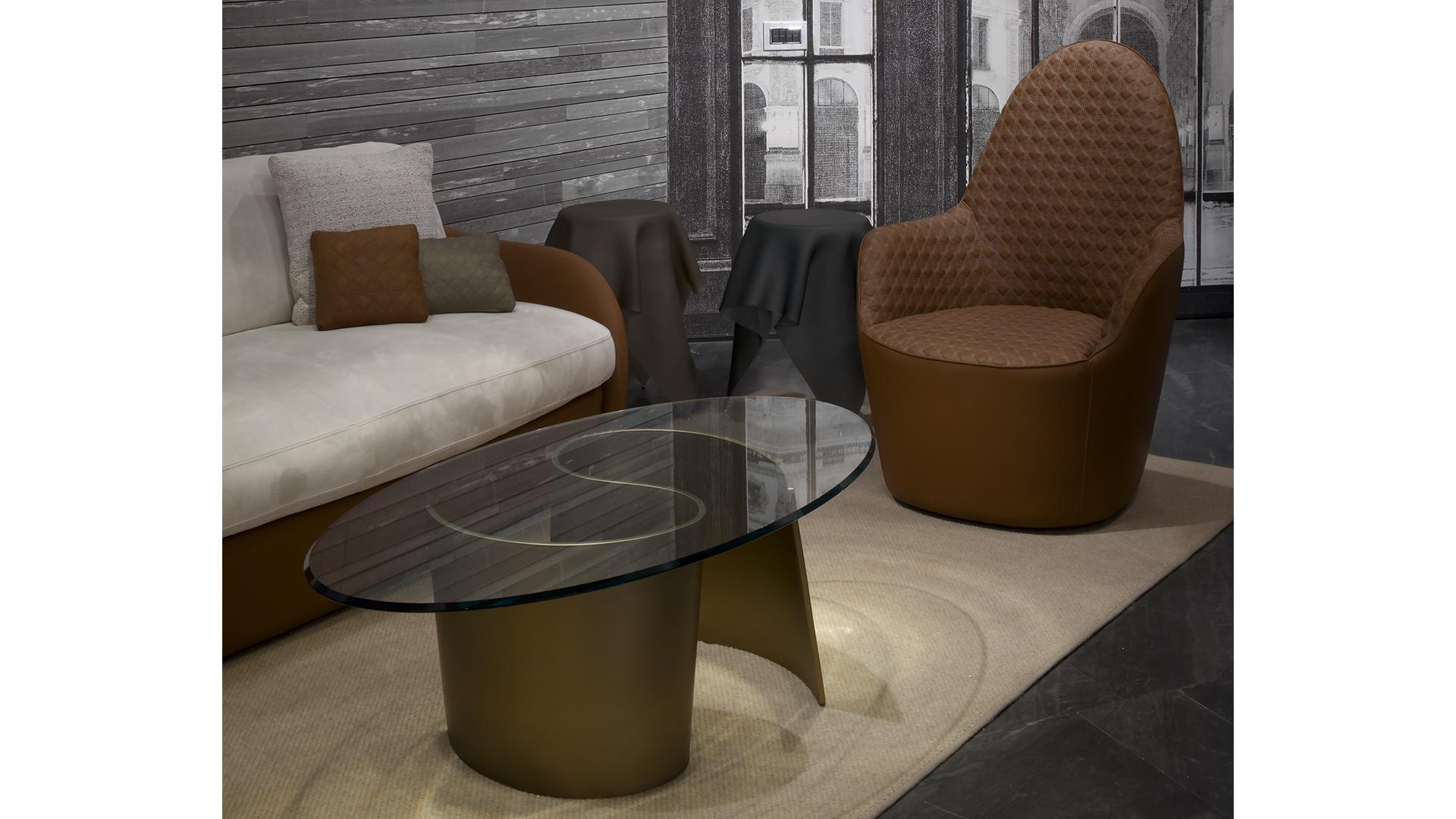 Upholstered leather armchair with armrests | Swan by Reflex