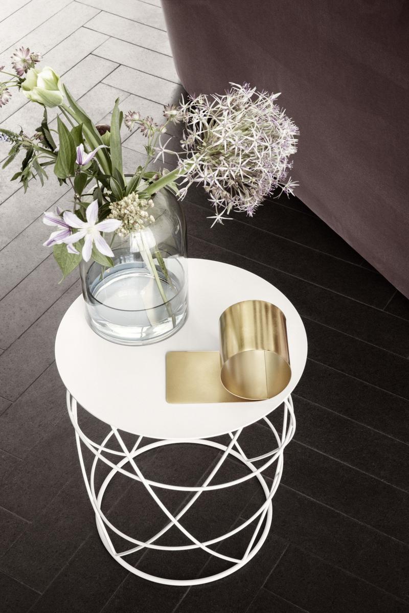 Round metal coffee table | 942 by Rolf Benz