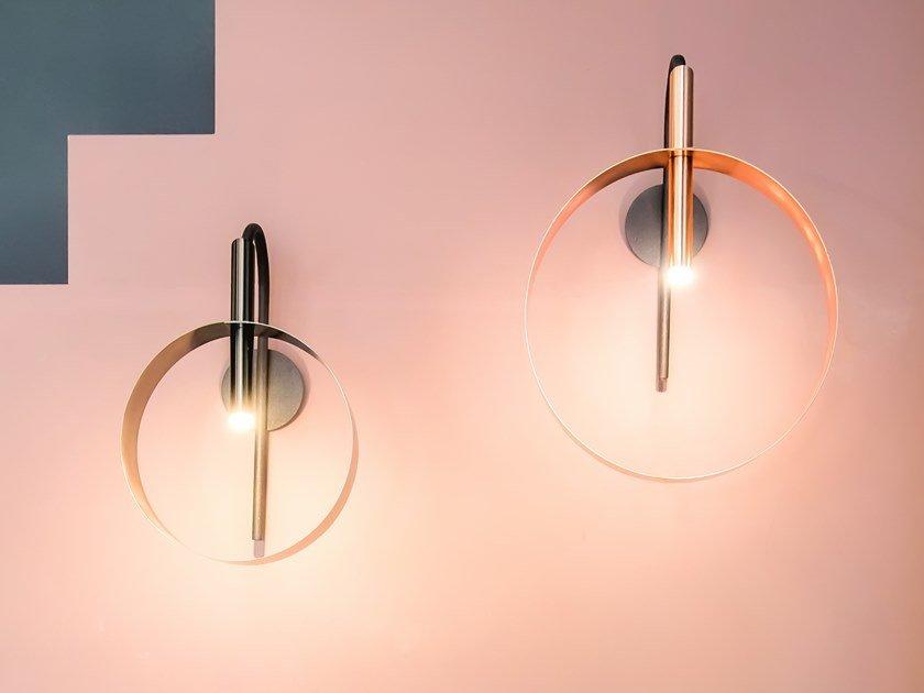 LED direct light painted metal wall lamp | Led Loop Applique by Riflessi