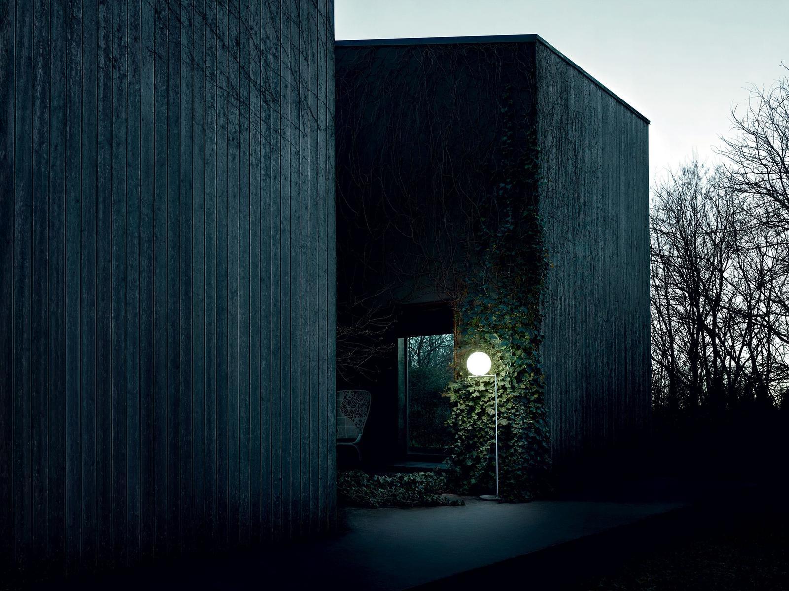 LED floor lamp | Ic Lights F2 Outdoor by Flos
