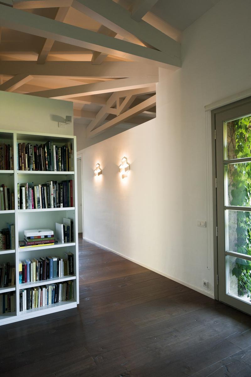 LED aluminium wall light | Fold Surface by Vibia