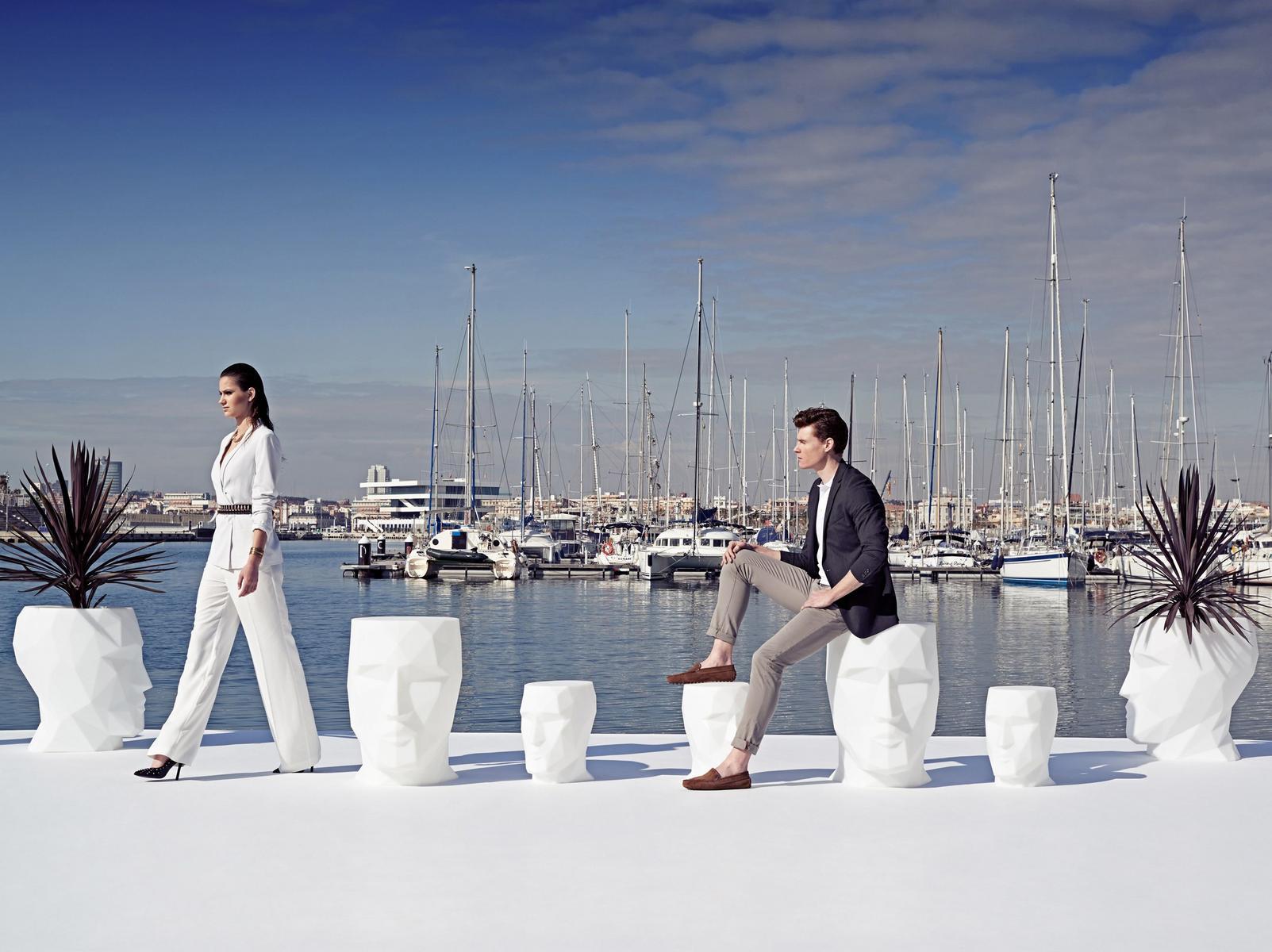 Garden side table | Adàn Y Eva by Vondom